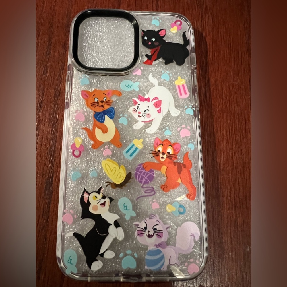 Get It Creations iPhone 13 Pro Max case - Disney Cats theme
